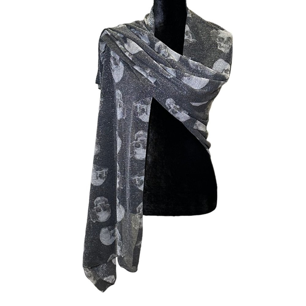 Unbranded Scarf Womens Long Rectangle Black Silver Skulls Halloween Shimmer
